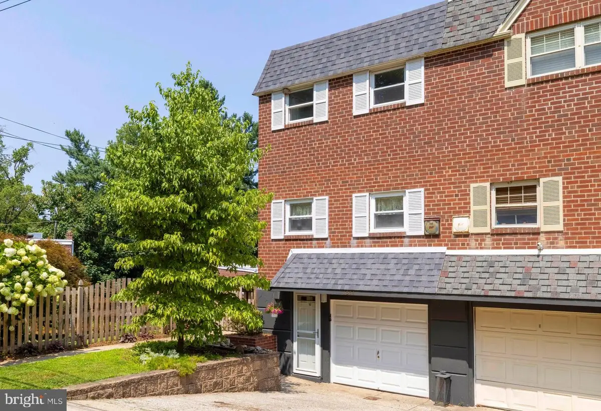 6551 Lawnton St, Philadelphia, PA 19128 - #1