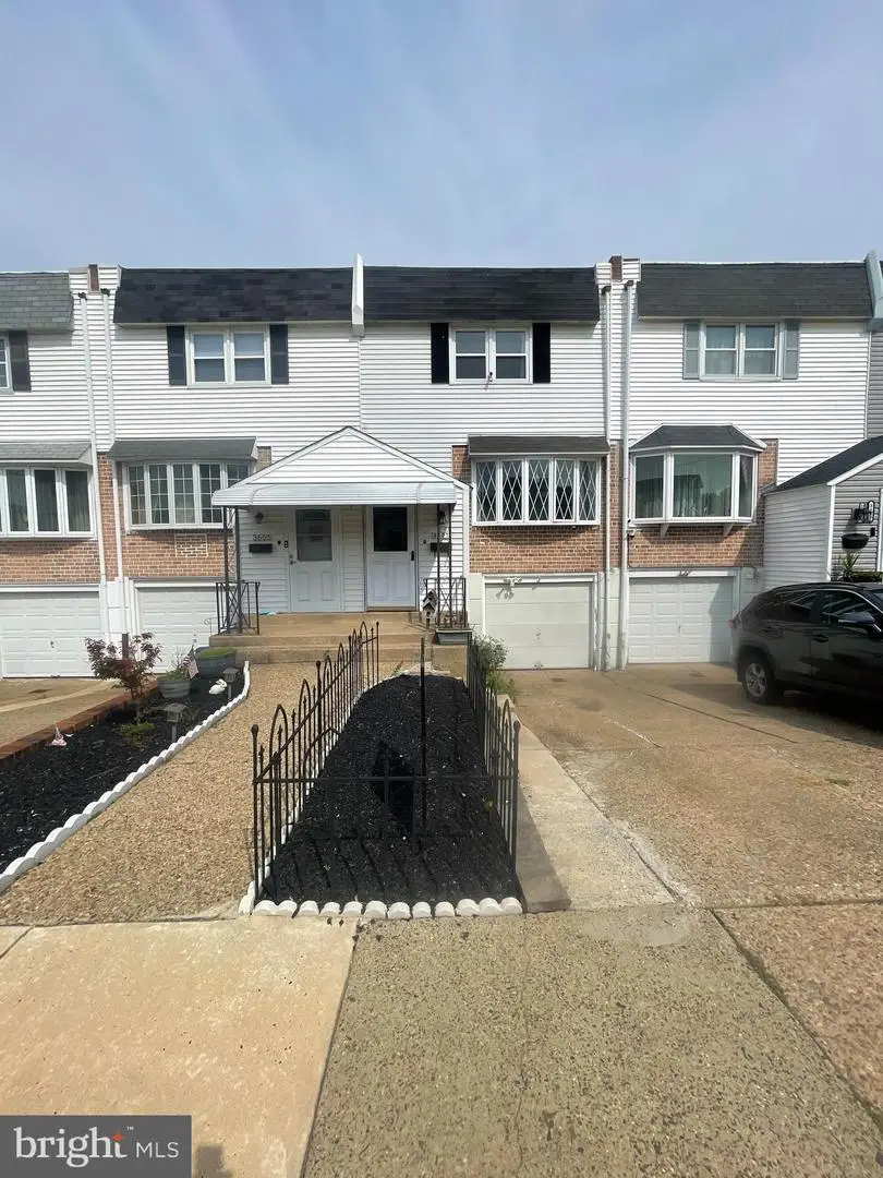 3607 N Hereford Ln, Philadelphia, PA 19114 - #1