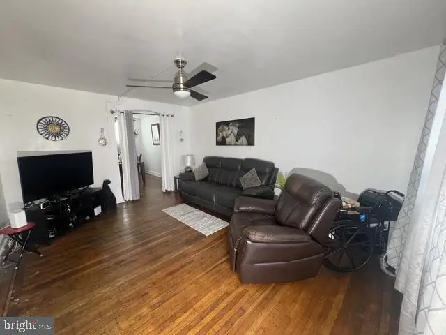 6229 N Hope St, Philadelphia, PA 19120 - #2