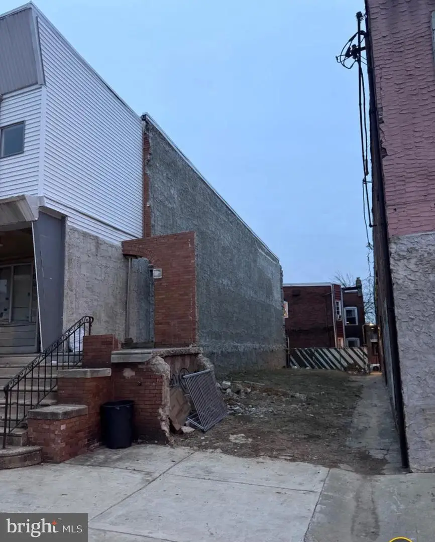 5450 Walnut St, Philadelphia, PA 19139 - #1