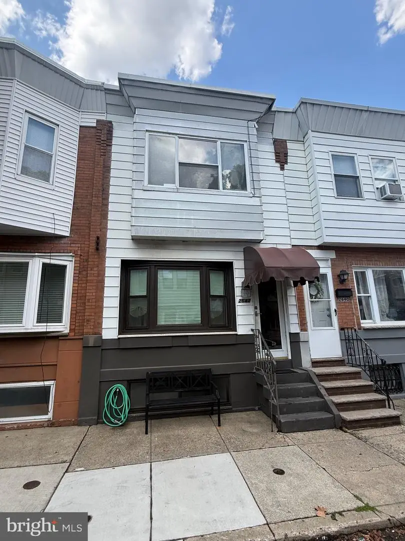 2642 S Iseminger St, Philadelphia, PA 19148 - #2