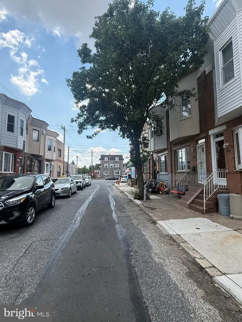 2642 S Iseminger St, Philadelphia, PA 19148 - #3