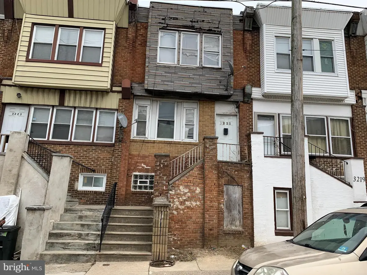 3221 N 29th St, Philadelphia, PA 19129 - #1