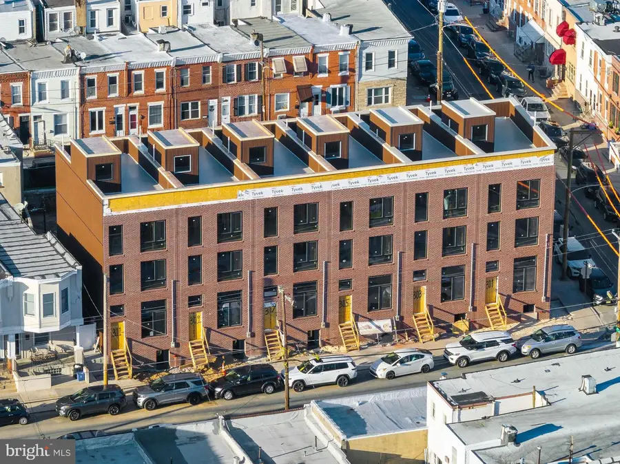 302 Winton St, Philadelphia, PA 19148 - #3
