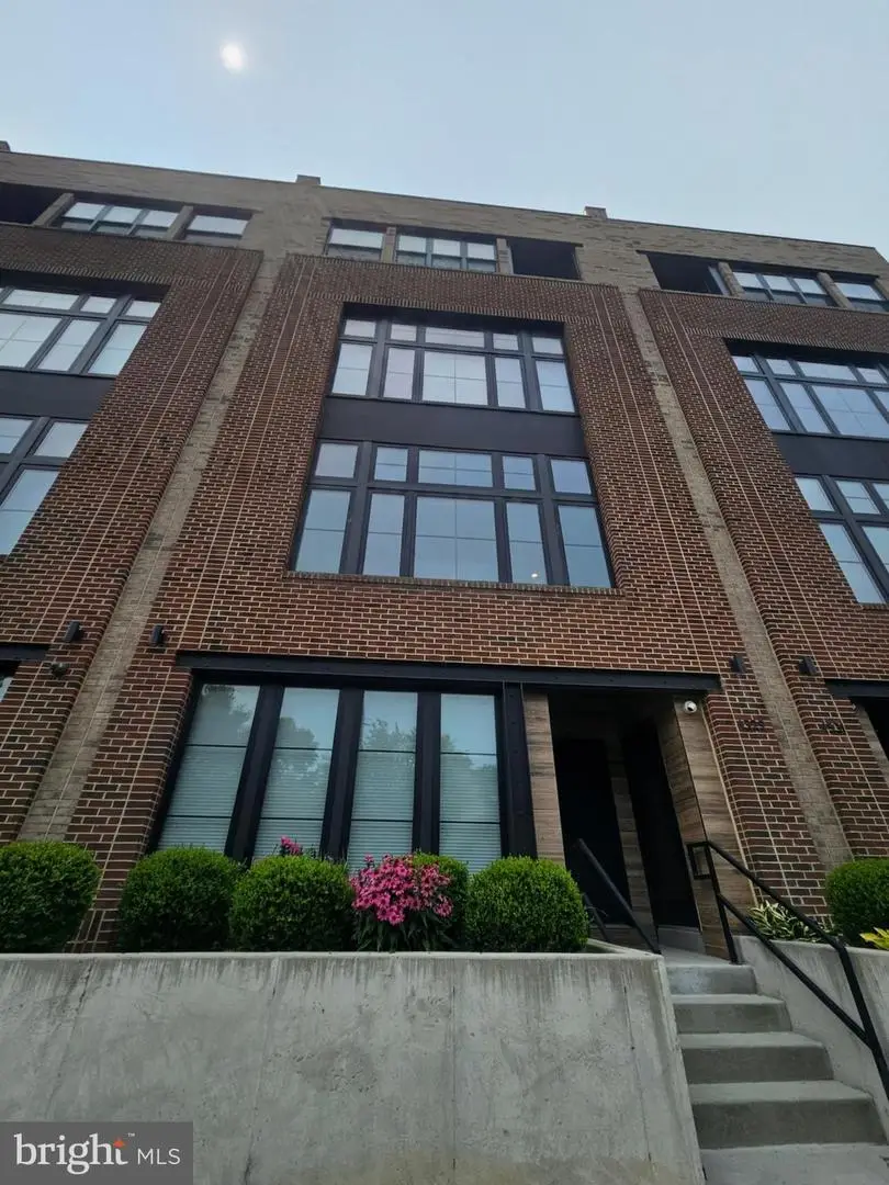 4529 Riverside Way, Philadelphia, PA 19127 - #1