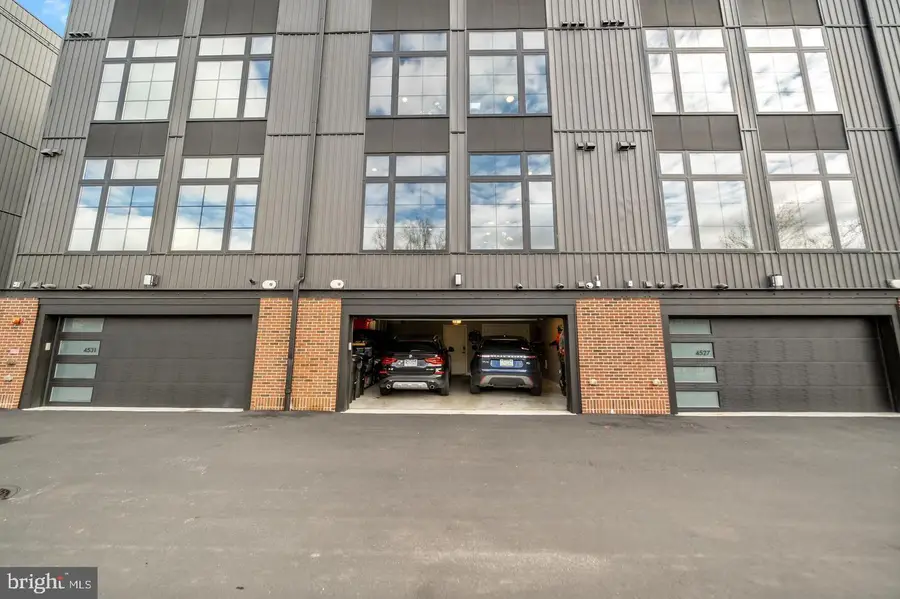4529 Riverside Way, Philadelphia, PA 19127 - #3