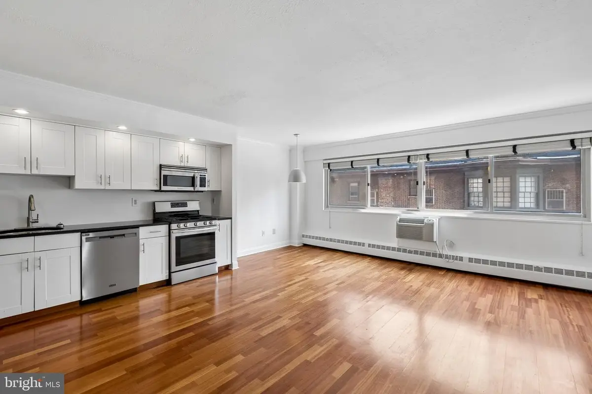 2101 Chestnut St #408, Philadelphia, PA 19103 - #1