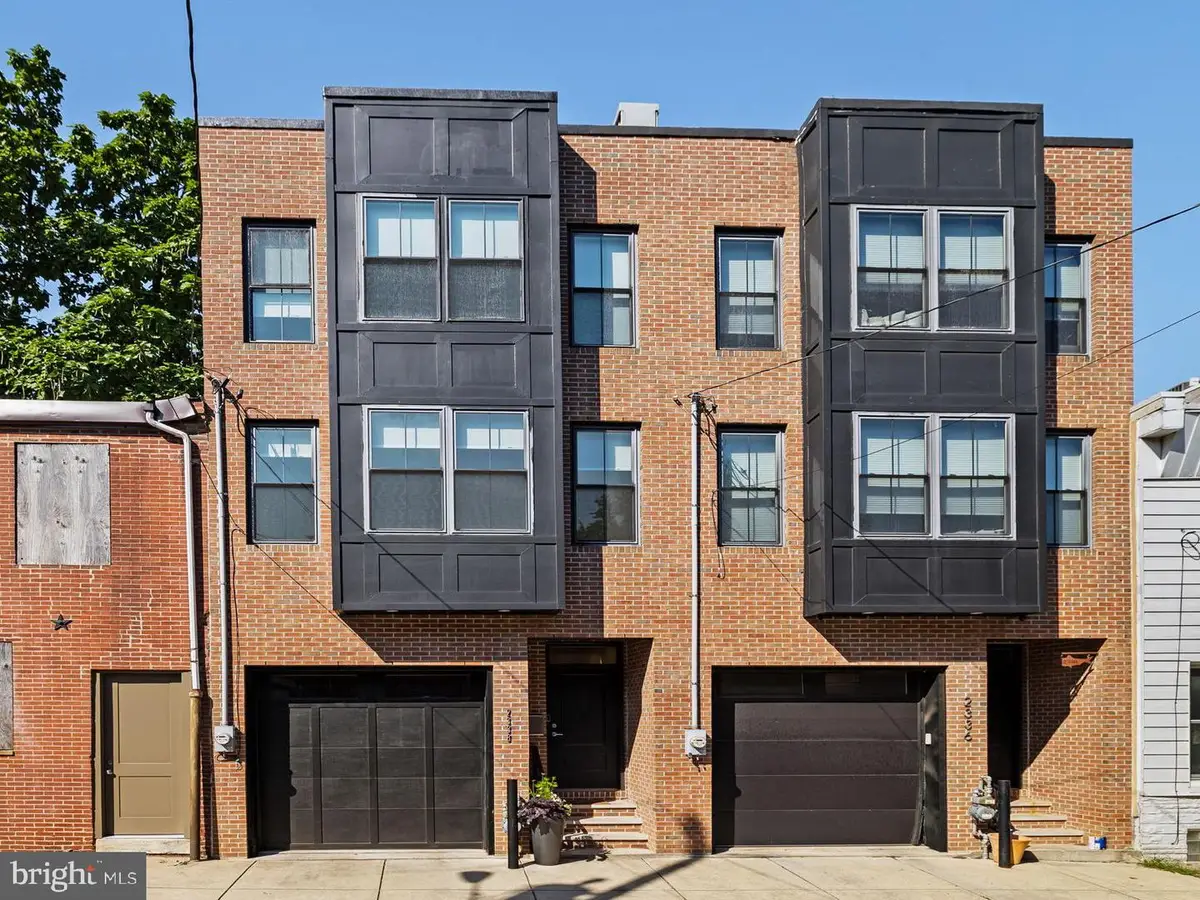 2338 E Fletcher St, Philadelphia, PA 19125 - #1