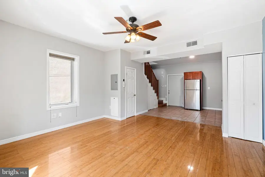 800 N 2nd St #5, Philadelphia, PA 19123 - #3
