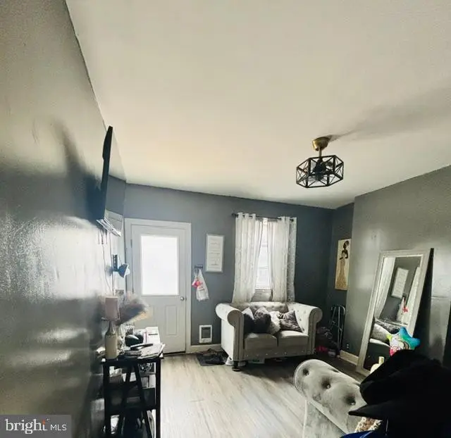 817 W Tioga St, Philadelphia, PA 19140 - #3