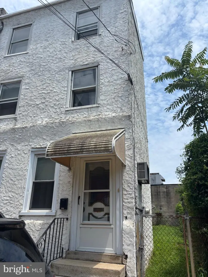 1033 E Crease St, Philadelphia, PA 19125 - #1