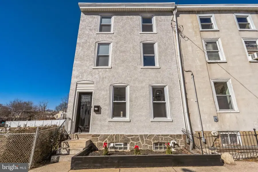 382 Martin St, Philadelphia, PA 19128 - #2