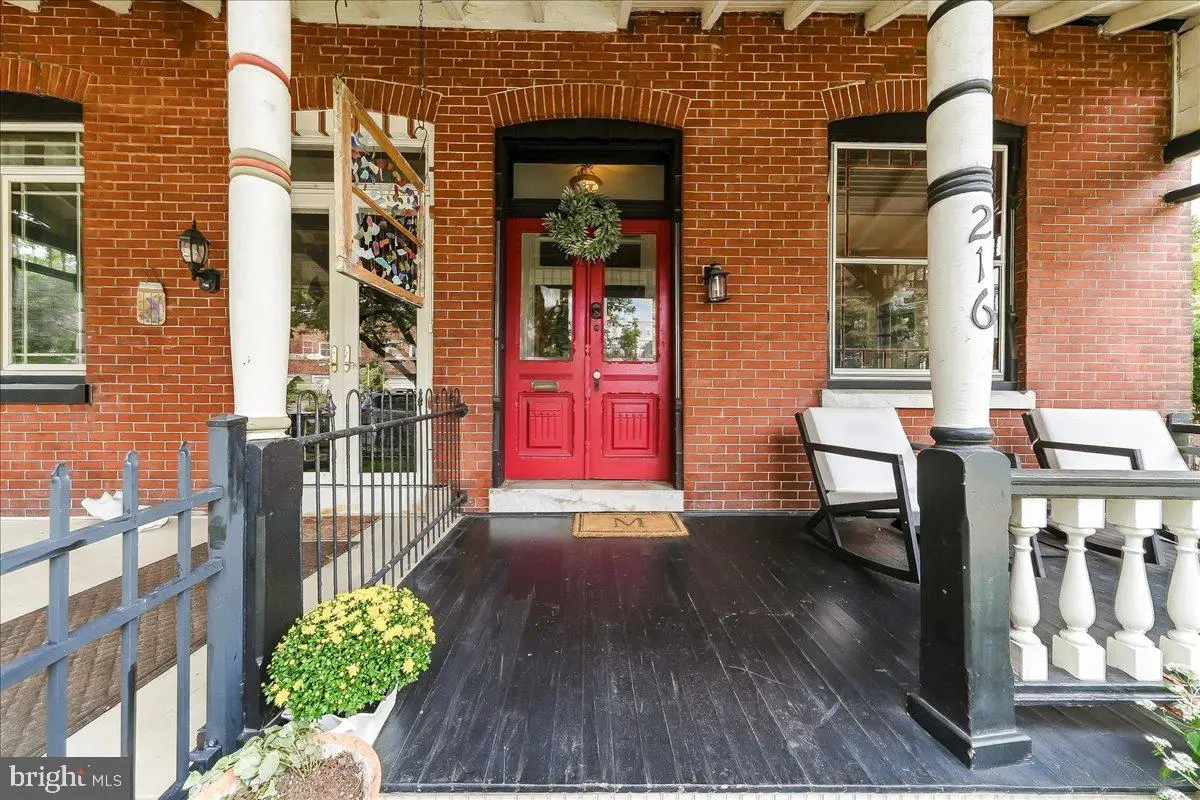 216 Sumac St, Philadelphia, PA 19128 - #1