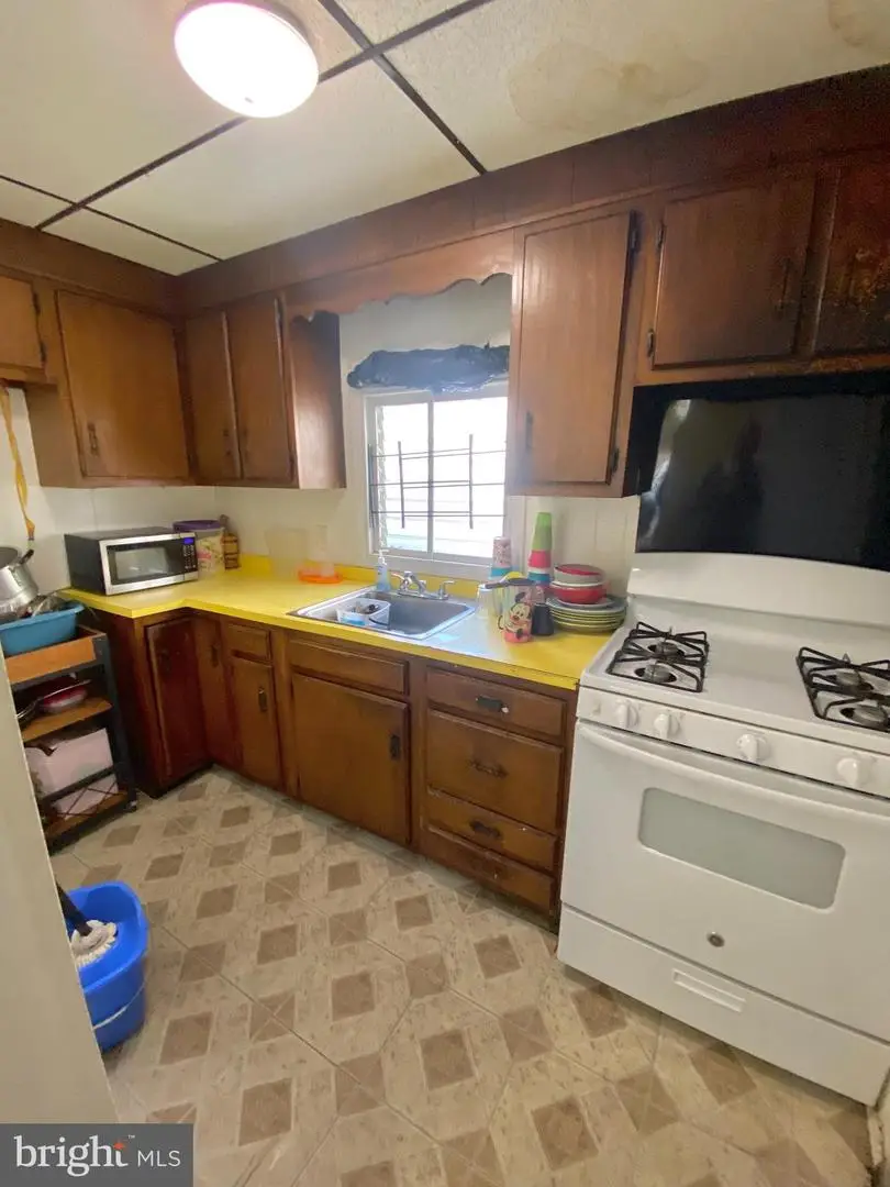 155 W Wishart St, Philadelphia, PA 19133 - #3