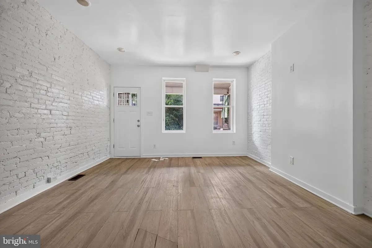 2531 N Dover St, Philadelphia, PA 19132 - #1
