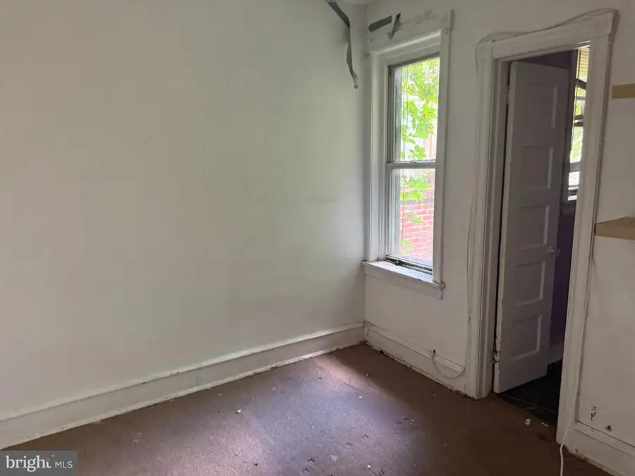227 W Sheldon St, Philadelphia, PA 19120 - #2