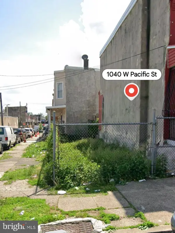 1040 W Pacific St, PHILADELPHIA, PA 19140