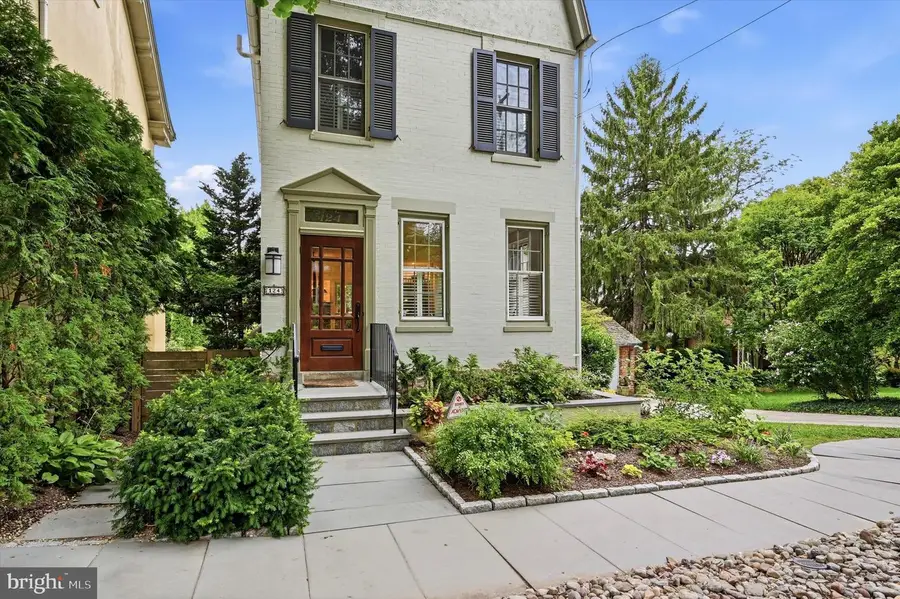 124 W Gravers Ln, Philadelphia, PA 19118 - #2