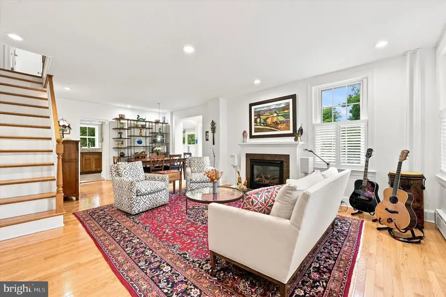 124 W Gravers Ln, Philadelphia, PA 19118 - #3
