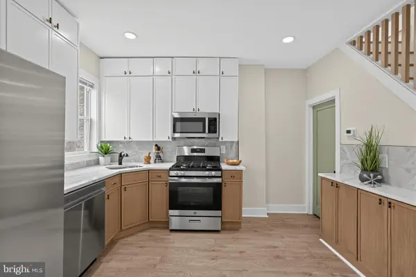 831 Livingston St, PHILADELPHIA, PA 19125
