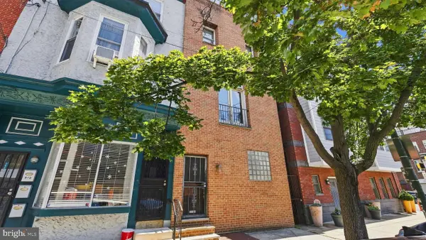 821 S 11th St, PHILADELPHIA, PA 19147