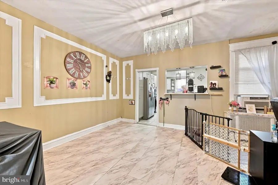6528 N 18th St, Philadelphia, PA 19126 - #3