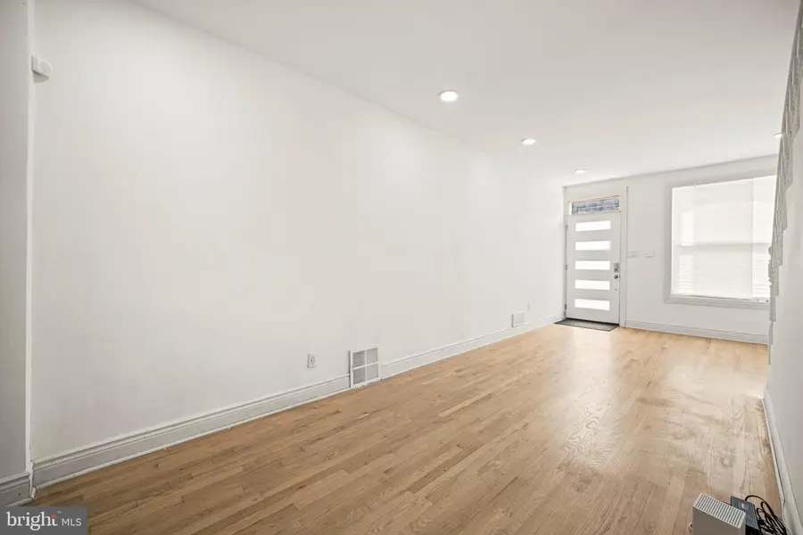2630 Jasper St, Philadelphia, PA 19125 - #3