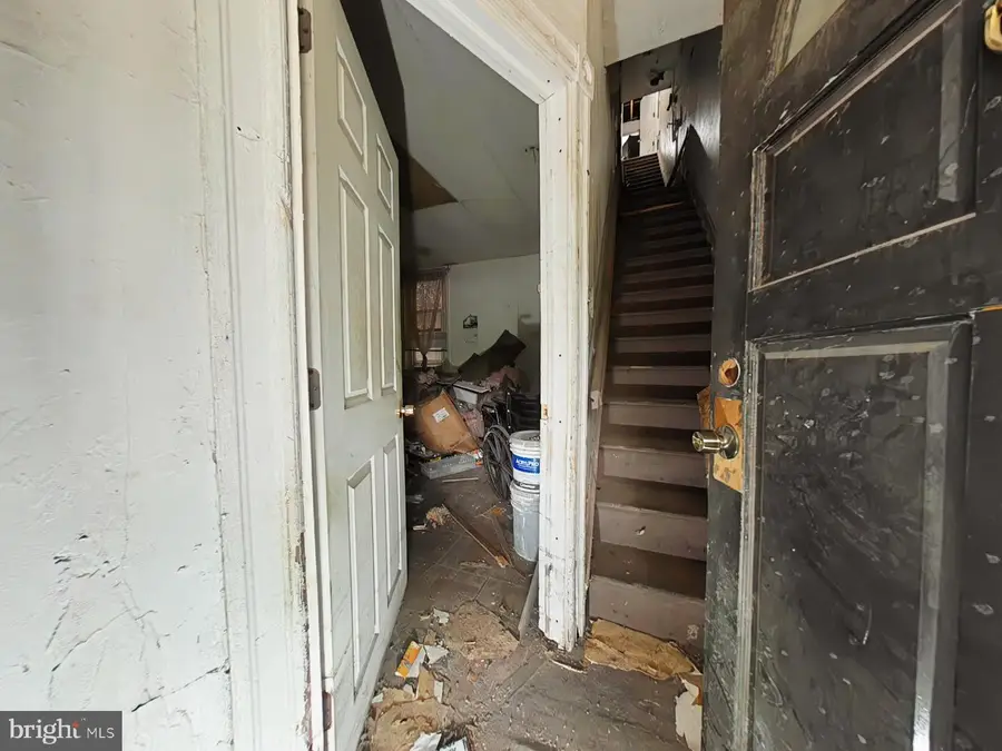 2321 N 33rd St, Philadelphia, PA 19132 - #3