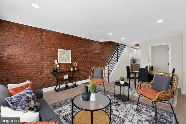 2019 Manton St, PHILADELPHIA, PA 19146