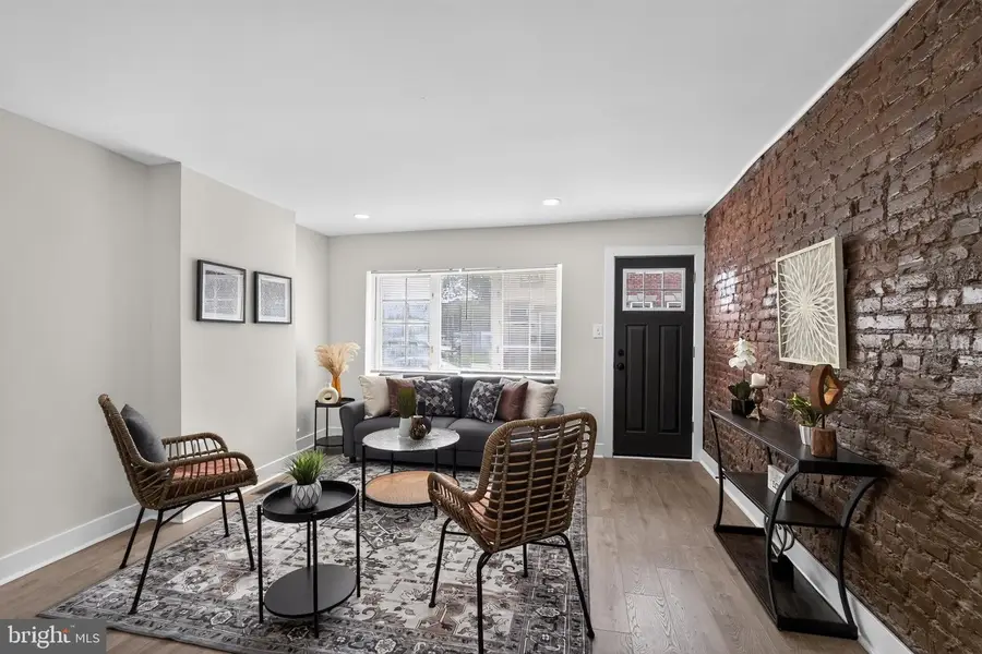 2019 Manton St, Philadelphia, PA 19146 - #3