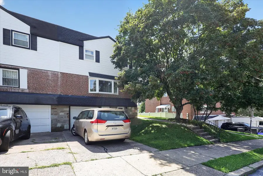 606 Artwood Dr, Philadelphia, PA 19115 - #2