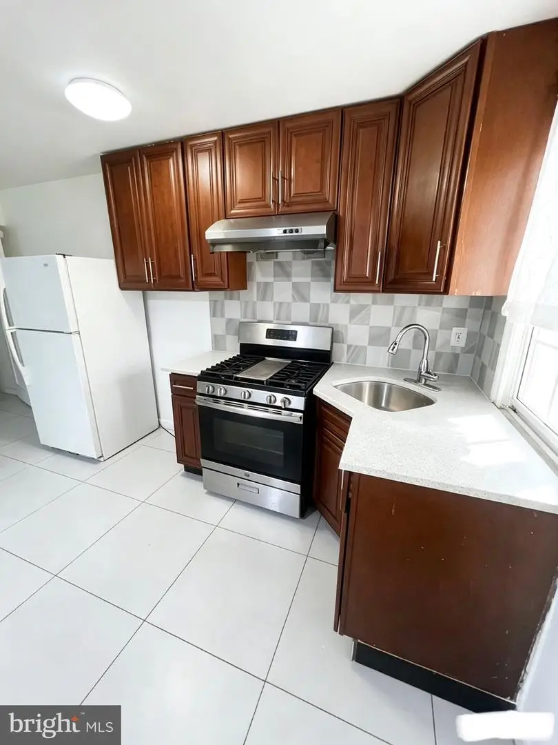 6537 Walker St, Philadelphia, PA 19135 - #3