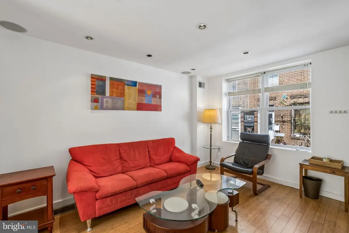 930 League St, Philadelphia, PA 19147 - #1
