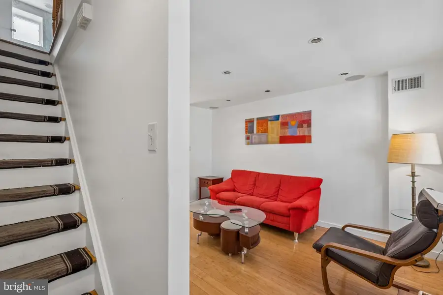 930 League St, Philadelphia, PA 19147 - #2