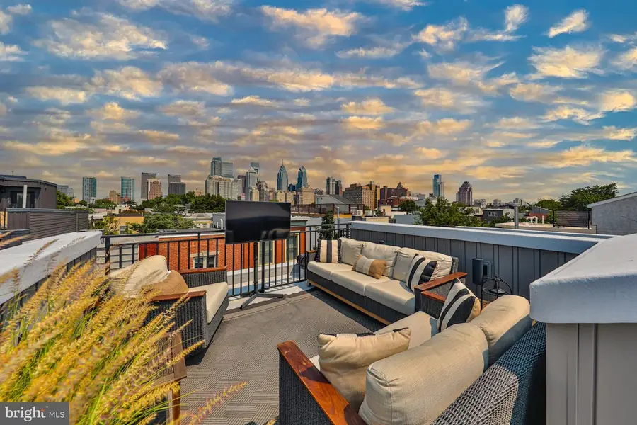 2028 Pemberton St, Philadelphia, PA 19146 - #3