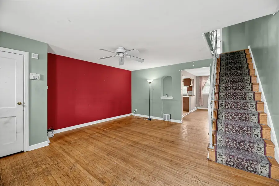 6252 Walker St, Philadelphia, PA 19135 - #2