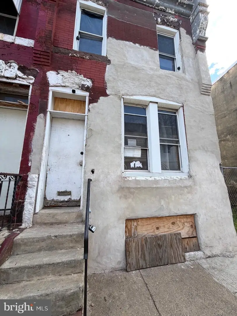 2615 N Bancroft St, Philadelphia, PA 19132 - #1