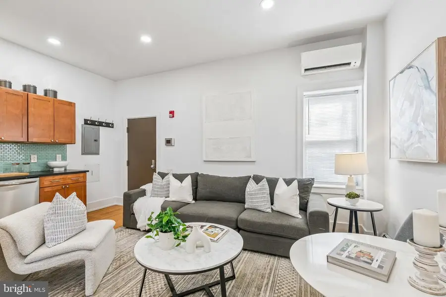 1902-00 Pine St #2f, Philadelphia, PA 19103 - #3