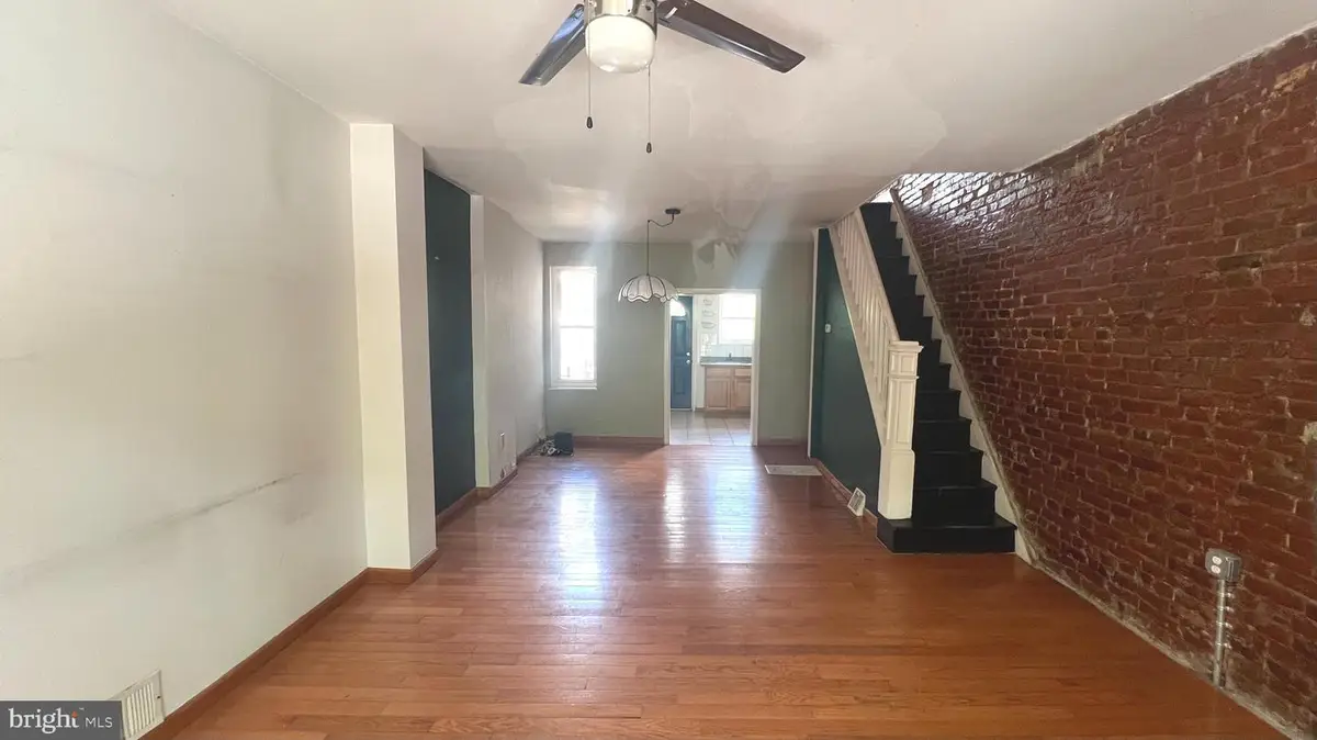 2211-00 Mcclellan St, Philadelphia, PA 19145 - #1