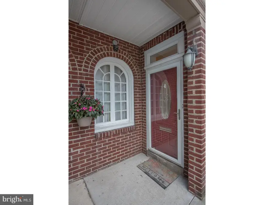 4922 Pine St, Philadelphia, PA 19143 - #2