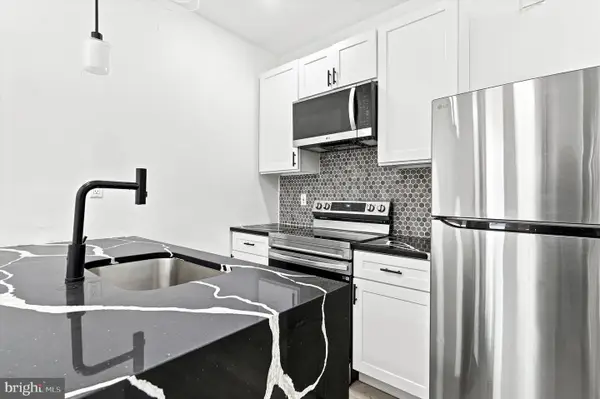 2328 Nicholas St, PHILADELPHIA, PA 19121