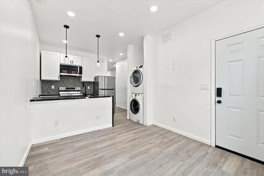 2328 Nicholas St, Philadelphia, PA 19121 - #3