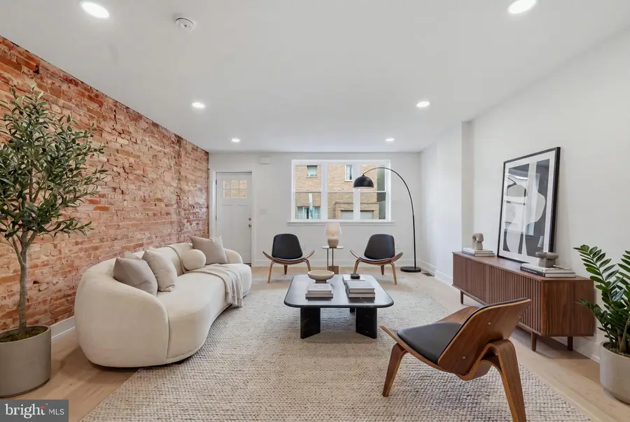 1124 Mifflin St, Philadelphia, PA 19148 - #3