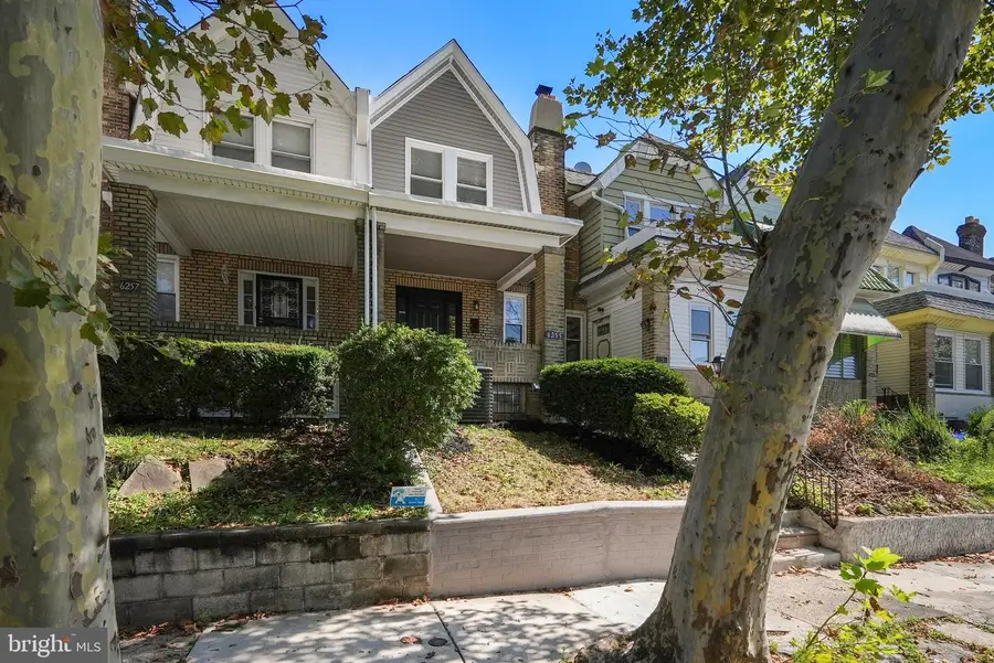 6255 Magnolia St, Philadelphia, PA 19144 - #2