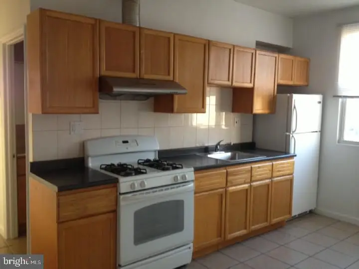 2127 S 8th St, Philadelphia, PA 19148 - #2