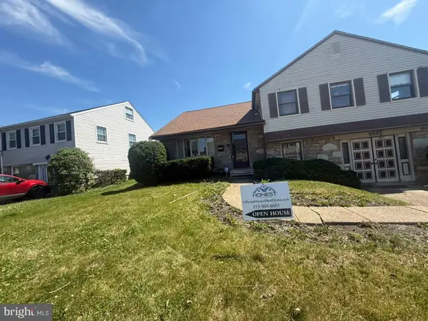 8027 Narvon St, PHILADELPHIA, PA 19136