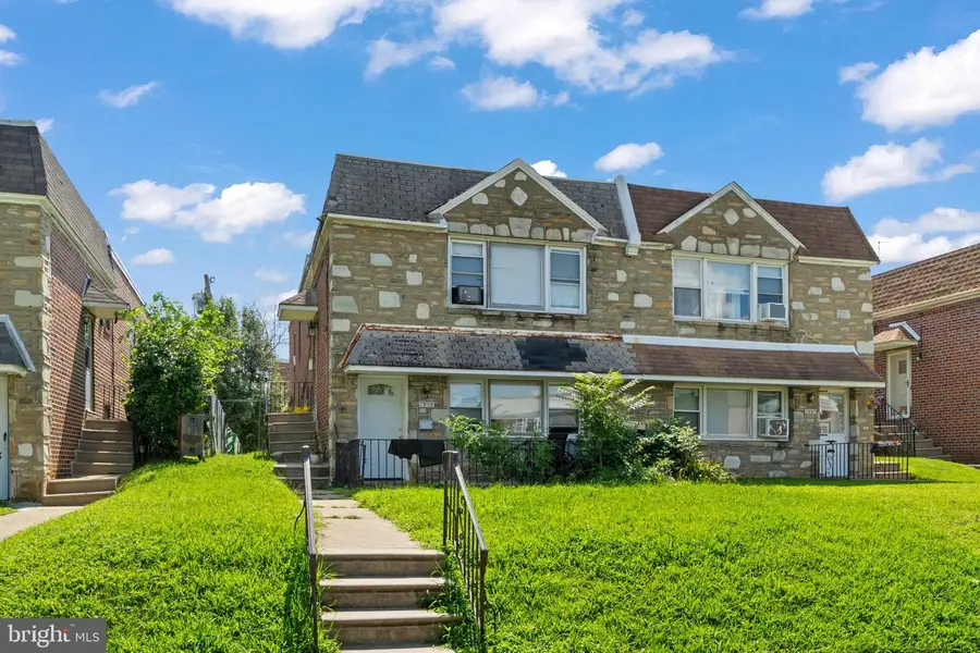 7959 Langdon St, Philadelphia, PA 19111 - #2