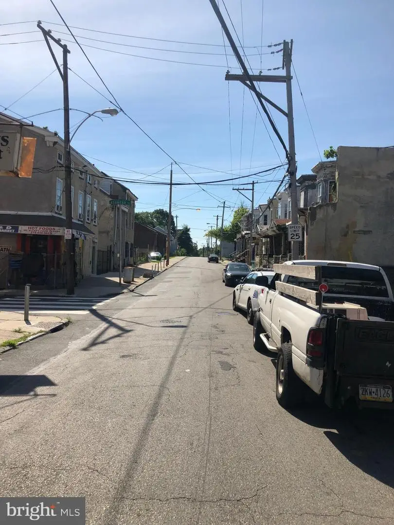 5220 Wakefield St, Philadelphia, PA 19144 - #2