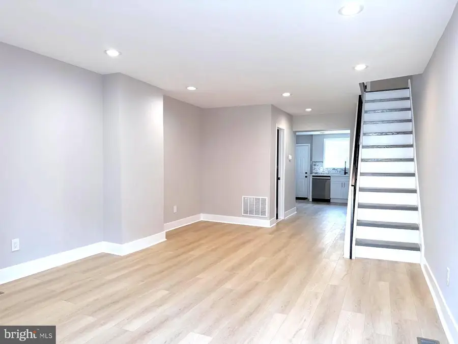 810 Watkins St, Philadelphia, PA 19148 - #3