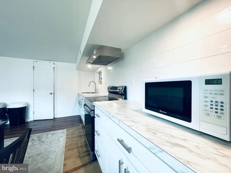 7826 Brier St, Philadelphia, PA 19152 - #3